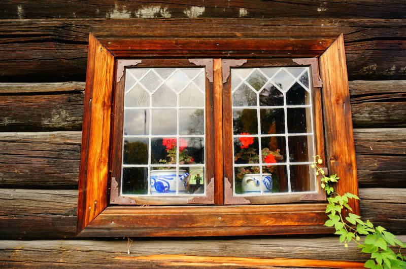 Wood Window Service in West Des Moines, IA